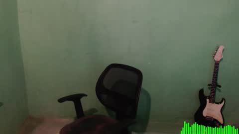 Snapshot of mokkaccmm chatting on 01-10-25, 07:00 Mokkaf online show from 01-10-25, 07:00