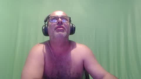 Snapshot of mokkaccmm chatting on 09-19-25, 09:04 Mokkaf online show from 09-19-25, 09:04