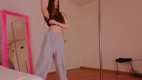 Molly online show from 02-19-25, 12:25