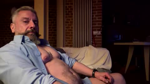 Snapshot of molitsrymale69 chatting on 12-04-25, 02:32 molitsrymale69 online show from 12-04-25, 02:32