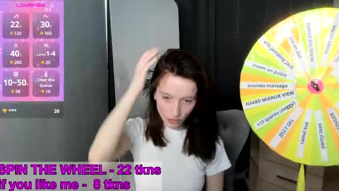 Snapshot of mollie_blush chatting on 05-06-26, 07:35 mollie_blush online show from 05-06-26, 07:35