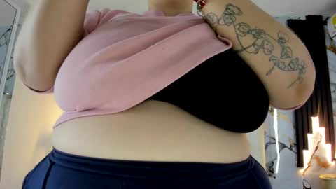 Hey Guys  Im Mollie online show from 10-11-25, 12:47