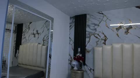 Hey Guys  Im Mollie online show from 04-10-26, 12:10