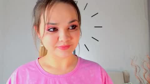 Kate online show from 10-29-25, 06:09