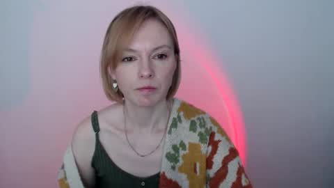 mollilove online show from 05-16-26, 06:32