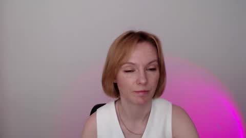 mollilove online show from 05-25-26, 08:09