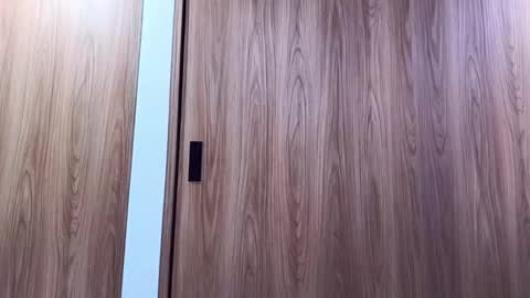 Molly online show from 10-27-25, 06:56