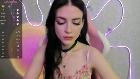 Snapshot of molly_crystall chatting on 07-05-26, 03:56 Molly - online show from 07-05-26, 03:56