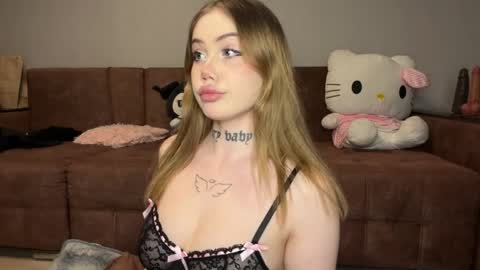 Molly dose online show from 03-31-26, 08:53