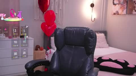 Molly online show from 02-18-26, 01:34