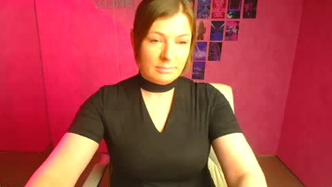 Molly online show from 04-24-26, 11:45