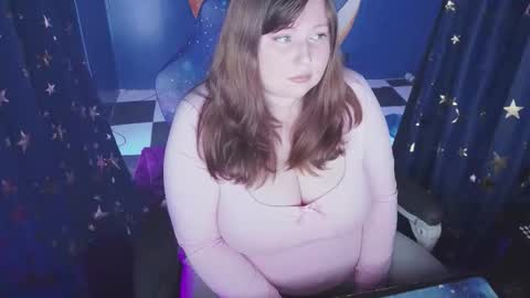 molly_moons online show from 10-17-25, 11:51