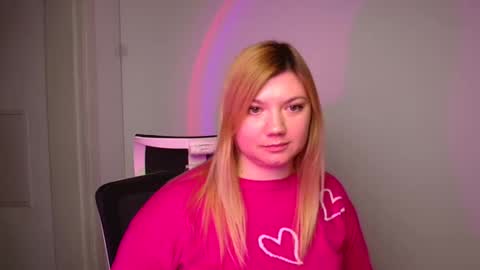 Molly online show from 01-09-25, 03:12