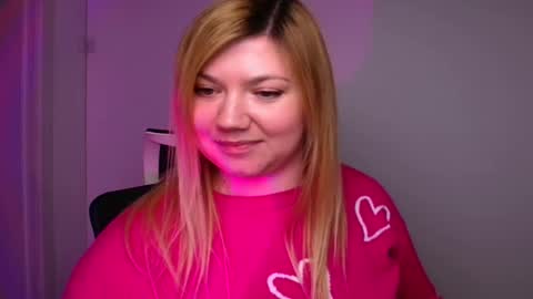 Molly online show from 01-16-25, 03:35