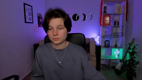 Molly online show from 03-10-26, 02:22