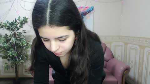 Molly Owens online show from 12-26-24, 07:56