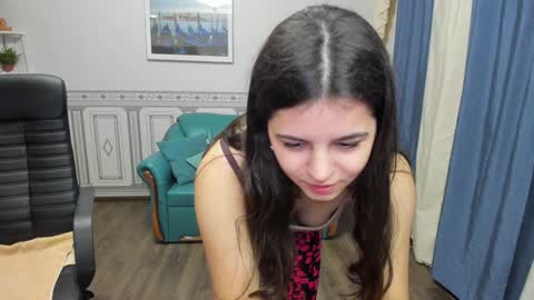 Molly Owens online show from 02-08-25, 04:04