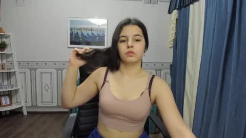Molly Owens online show from 02-09-25, 04:07