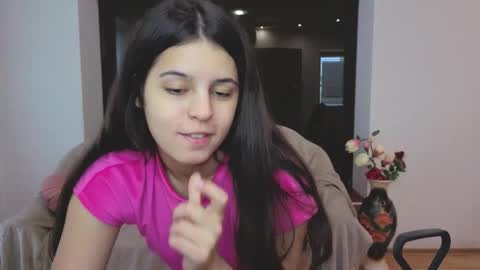 Molly Owens online show from 10-03-25, 06:10