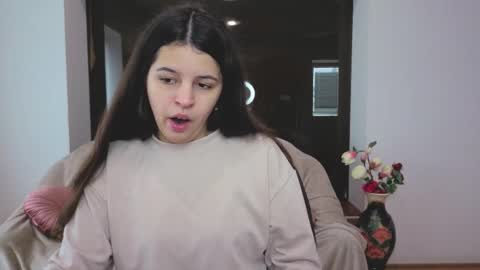 Molly Owens online show from 10-09-25, 06:00