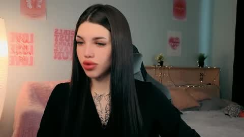 Snapshot of molly_rettyy chatting on 05-09-26, 04:39 Molly online show from 05-09-26, 04:39
