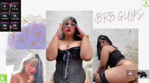 Snapshot of molly_shake chatting on 12-23-25, 08:45 Molly online show from 12-23-25, 08:45