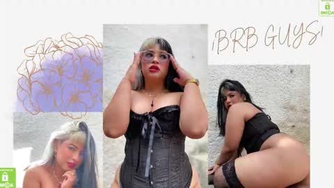 Snapshot of molly_shake chatting on 01-19-26, 08:29 Molly online show from 01-19-26, 08:29