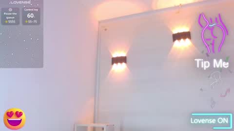 Snapshot of molly_spears chatting on 02-22-25, 11:46 Molly Spears online show from 02-22-25, 11:46