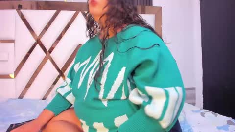 Yuli online show from 06-07-26, 01:43
