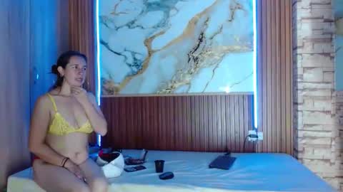 mollyandsam303av online show from 02-14-26, 09:00