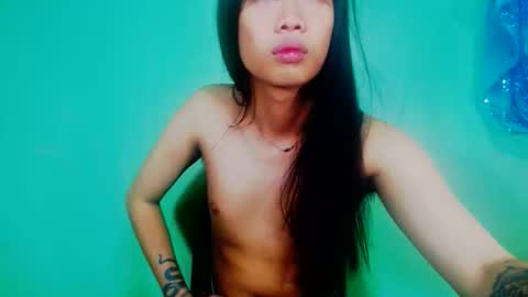 Snapshot of mollycoin18 chatting on 11-30-25, 02:37 mollycoin18 online show from 11-30-25, 02:37