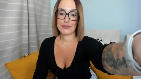 MollyCrazy online show from 07-08-26, 07:18