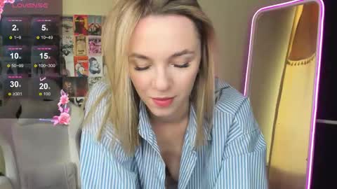 Molly online show from 10-23-25, 02:00