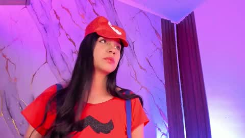 Snapshot of mollylewis18 chatting on 12-02-25, 02:34 New girl Emily Valentina Michelle online show from 12-02-25, 02:34