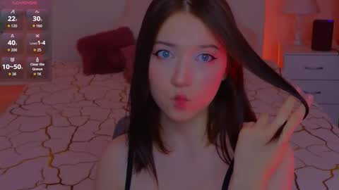 Snapshot of mollymmay chatting on 03-10-26, 10:53 Molly online show from 03-10-26, 10:53