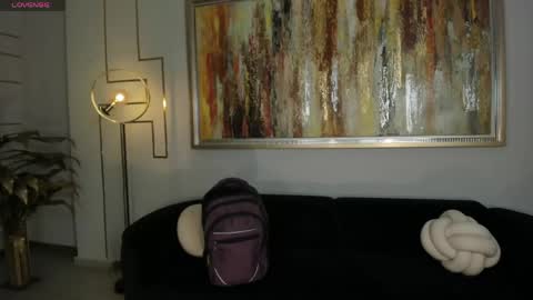 Snapshot of mollysunders_ chatting on 05-24-26, 11:21 Molly Sunders online show from 05-24-26, 11:21