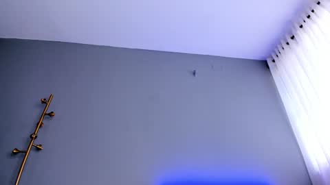 Molly online show from 02-01-25, 04:00