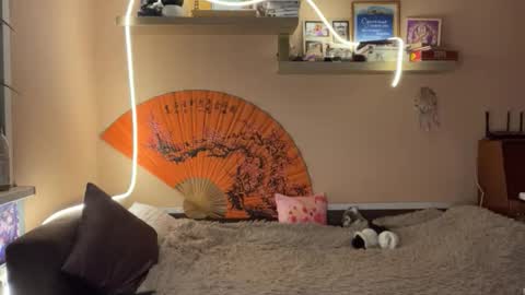 Hermina  online show from 02-12-26, 04:13