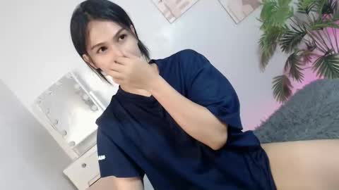 MOMIKHEM online show from 10-29-25, 08:38