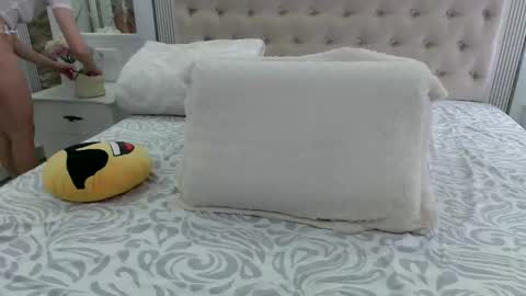 Snapshot of mommy4y chatting on 05-13-26, 05:49 Amy online show from 05-13-26, 05:49