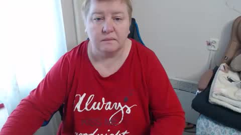 Mommy99X online show from 12-22-25, 08:33