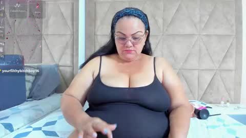 Jelitza online show from 02-12-25, 03:51