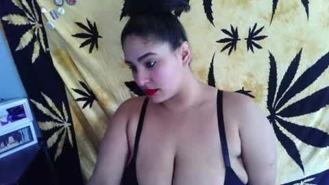 Mommy bubbles online show from 04-23-26, 03:03