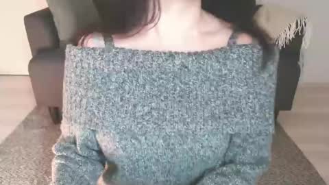 Snapshot of momo612238 chatting on 12-13-24, 11:17 Momo online show from 12-13-24, 11:17