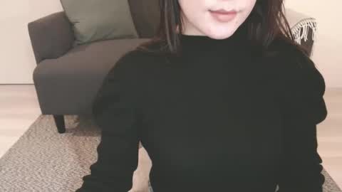 Snapshot of momo612238 chatting on 12-23-24, 03:50 Momo online show from 12-23-24, 03:50