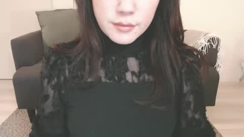 Snapshot of momo612238 chatting on 12-27-24, 02:47 Momo online show from 12-27-24, 02:47