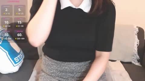 Snapshot of momo612238 chatting on 09-11-25, 12:22 Momo online show from 09-11-25, 12:22