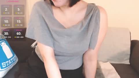 Snapshot of momo612238 chatting on 09-13-25, 01:38 Momo online show from 09-13-25, 01:38