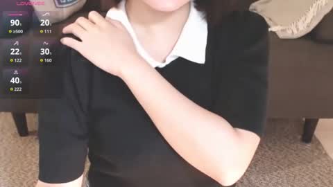 Snapshot of momo612238 chatting on 10-15-25, 01:50 Momo online show from 10-15-25, 01:50