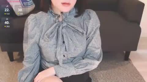 Momo online show from 04-20-26, 02:03